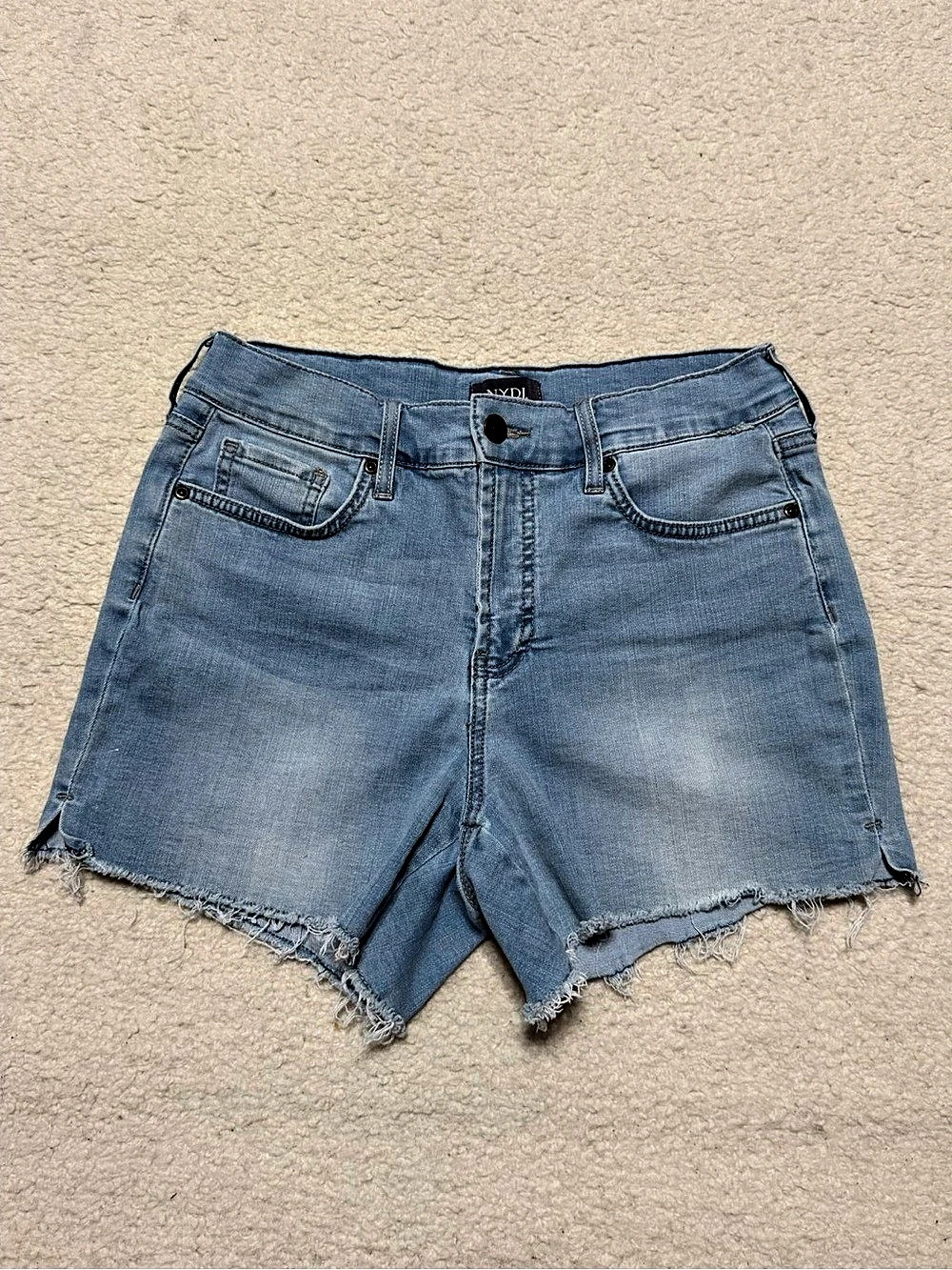NYDJ Los Angeles Denim Cutoff Shorts Size 6 Frayed Hem